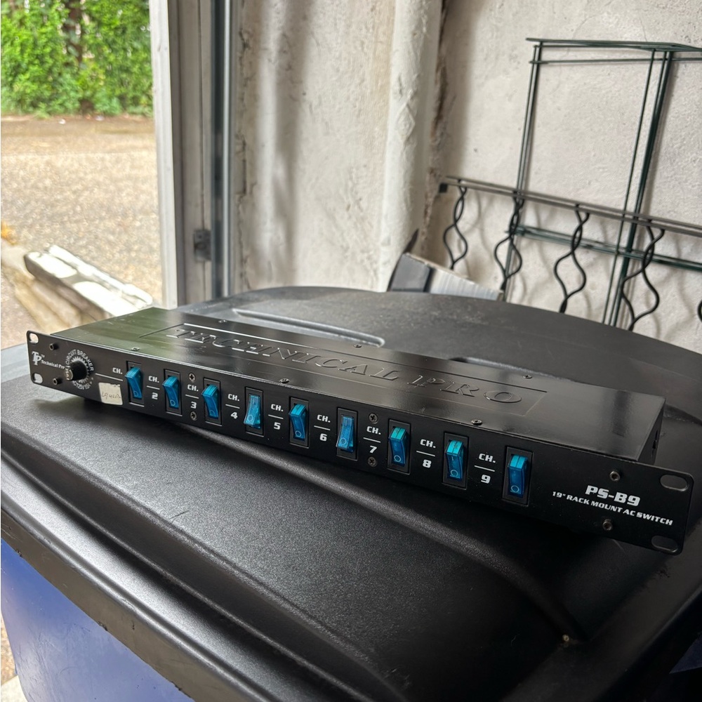 Technical Pro PS-B9 1U Rack Mount Power Supply